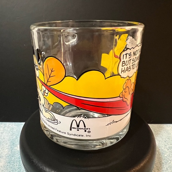 Vintage 1978 United Feature Syndicate, Jim Davis Garfield Glass Mug McDonald’s - Picture 6 of 9